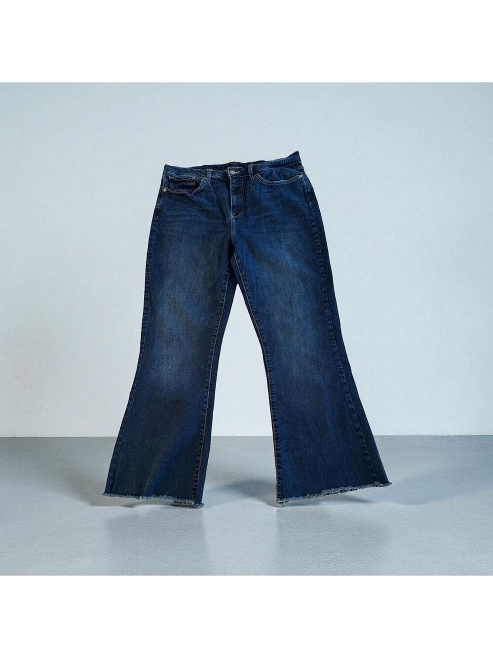 Lucky Brand High Rise Flare Stevie Denim Jeans Womens Size 14 / 32 Blue Raw Hem